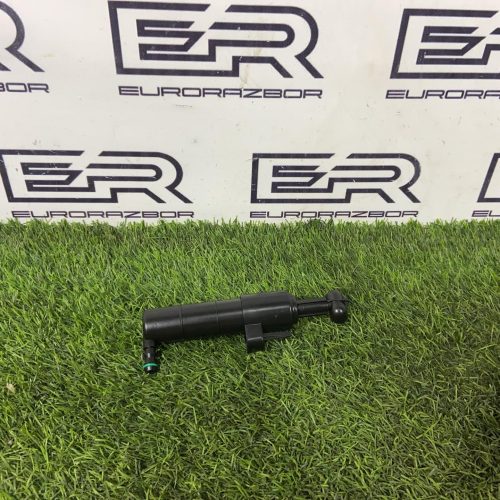 Форсунка омывателя фар передняя правая Mercedes benz E W212