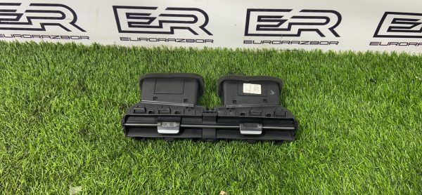 Дефлектор обдува салона центральный Hyundai Tucson 4 поколение