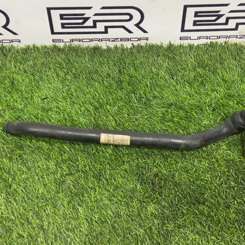 Патрубок системы охлаждения BMW E92 11537526941