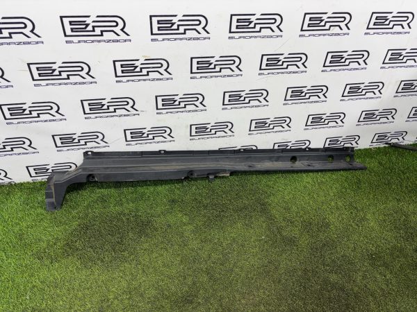 Накладка на порог левая Land Rover Range Rover Sport 3 поколение