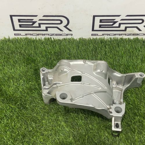Кронштейн генератора Volvo XC60 2 2021