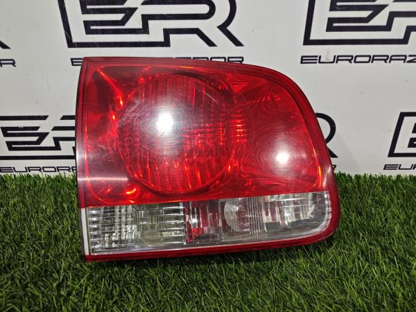 Фонарь крышки багажника левый Volkswagen Tоuarеg 7L6
