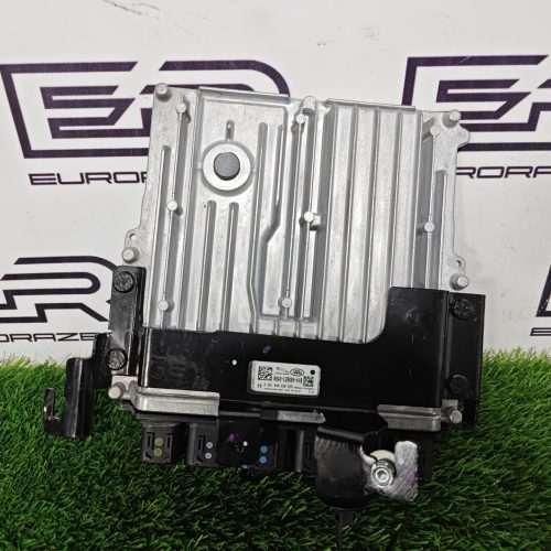 Блок управления двигателем Land Rover Defender 2