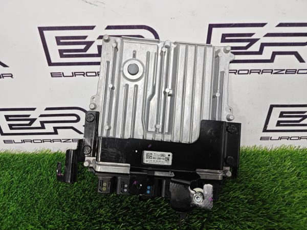 Блок управления двигателем Land Rover Defender 2