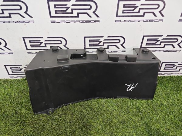 Ниша запасного колеса Range Rover Sport