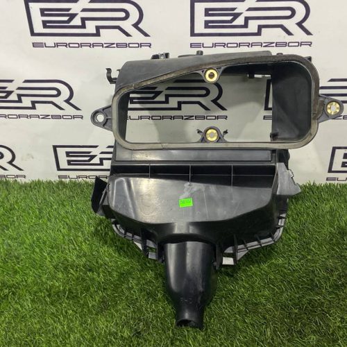 Воздухозаборник Mercedes-Benz GL X166 A1668300140 Воздухозаборник Mercedes Benz GL X166 A1668300140
