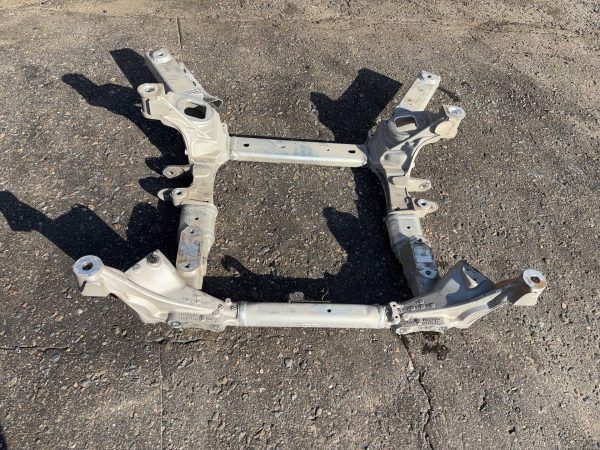 Подрамник передний Land Rover Range Rover Sport 3 поколение