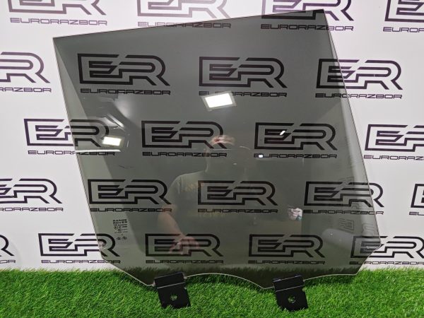 Стекло двери заднее правое Range Rover L405 2018г.