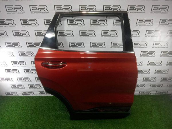 Дверь задняя правая Hyundai Santa Fe 4