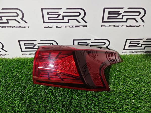 Фонарь правый Hyundai Santa Fe TM