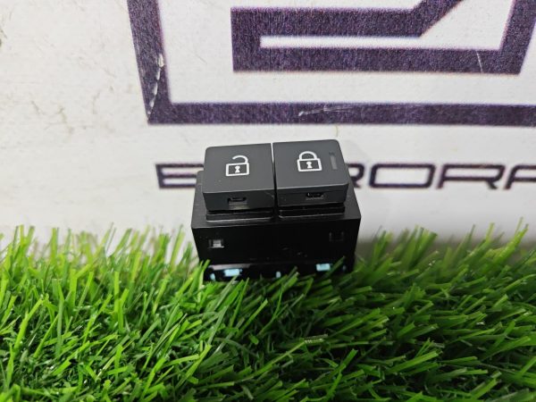 Кнопка центрального замка Land Rover Range Rover Sport 3 поколение