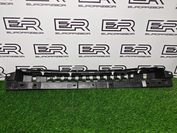 Кронштейн переднего бампера Land Rover Range Rover Sport 3 поколение