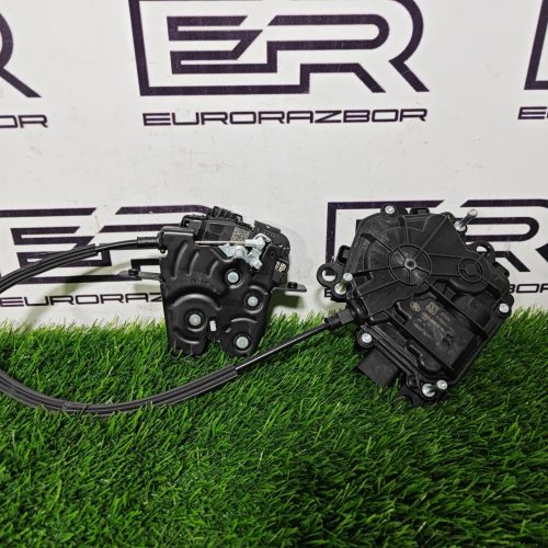 Замок багажника с доводчиком Land Rover Range Rover Sport 3 поколение