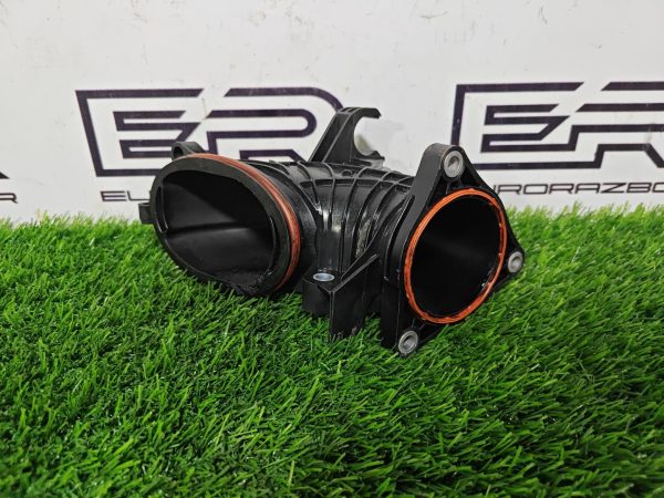 Патрубок интеркуллера Mercedes W167 C167 X167