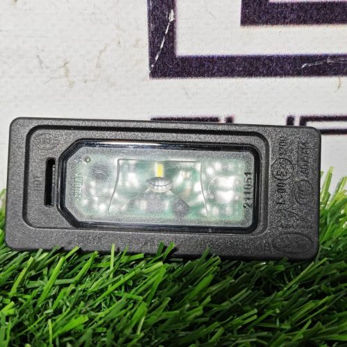 Подсветка номерного знака Land Rover Range Rover Sport 3 поколение