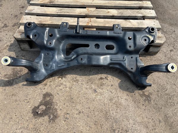 Подрамник передний Hyundai Elantra 7 / Элантра