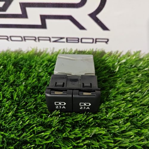 Адаптер USB Camry