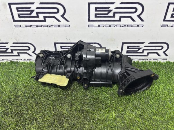 Впускной коллектор Mercedes W447 ОМ654