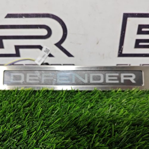 Накладка порога передняя левая Land Rover Defender 2 поколение 2025 Накладка порога передняя левая Land Rover Defender 2 поколение