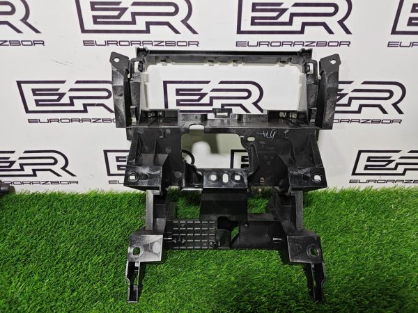 Кронштейн мультимедии Range Rover L405 рестайлинг
