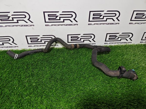 Патрубок системы охлаждения Range Rover L405 L494