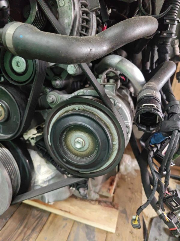 Компрессор кондиционера BMW G60 B48