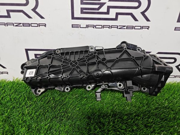 Коллектор впускной левый Porsche Macan 95B