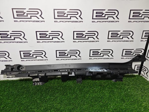 Кронштейн заднего бампера Land Rover Defеndеr
